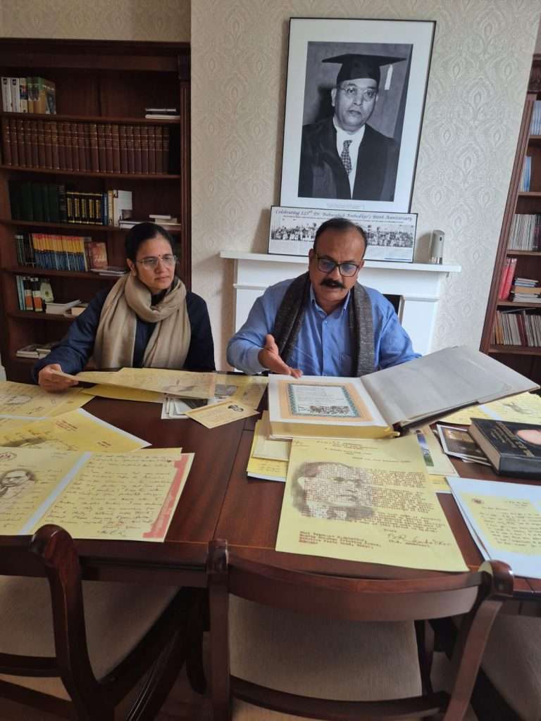 लंडन येथील डॉक्टर बाबासाहेब आंबेडकर हाऊसला काँग्रेस प्रदेश अध्यक्ष  हर्षवर्धन सपकाळ यांची  भेट !!