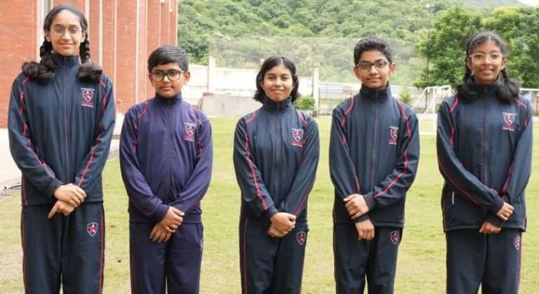 सहावी सब-ज्युनियर जिल्हा योगासन स्पर्धाध्रुव ग्लोबल स्कूलचे नेत्रदीपक यशपेअर्स विभागात सोनेरी कामगिरी