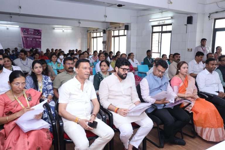 “स्वस्थ नारी सशक्त परिवार” अभियान अंतर्गत पुणे महापालिकेची आरोग्य शिबिरे सुरु