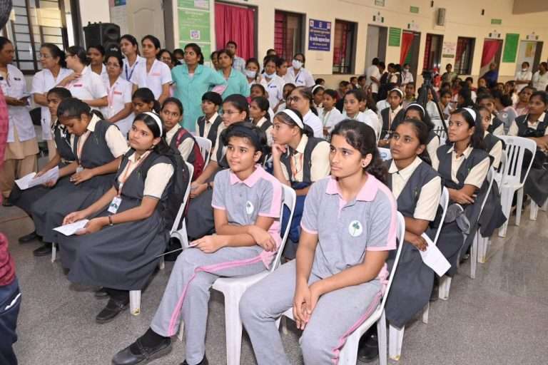 “स्वस्थ नारी – सशक्त परिवार” अभियानाचा पुणे जिल्ह्यात उत्साहात शुभारंभ