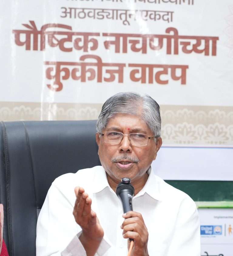 शरिराला आवश्यक चांगल्या जीवनसत्त्वासाठी मुलांनी नाचणीचे पदार्थ खावेत!