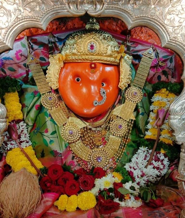 चतुःशृंगी मंदिरात घटस्थापना