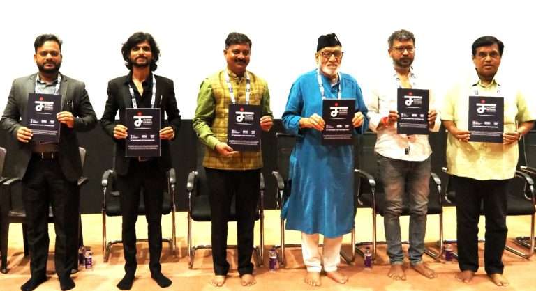 संवेदनक्षम मनाची क्षमता न ओळखणे ही आधुनिक अस्पृश्यता : डॉ. मोहन आगाशे