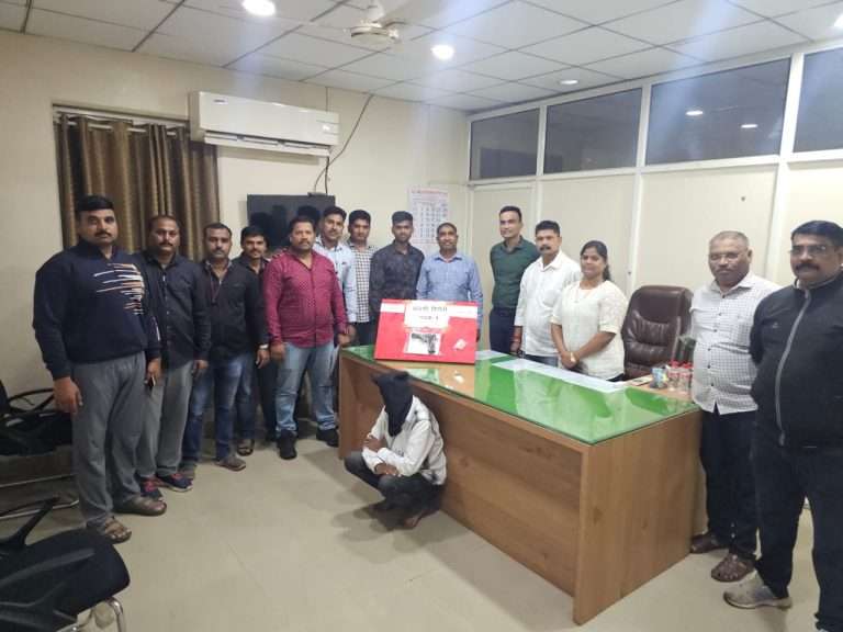 अडीच कोटीची फसवणूक सायबर चोराला तेलंगणात पकडले