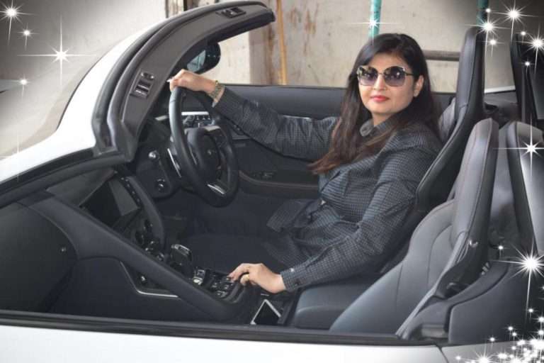 ४ हजार ठेवीदारांची फसवणूक करून बाणेर मध्ये ऐषोरामात राहणाऱ्या अर्चाना कुटेला CID ने पकडले