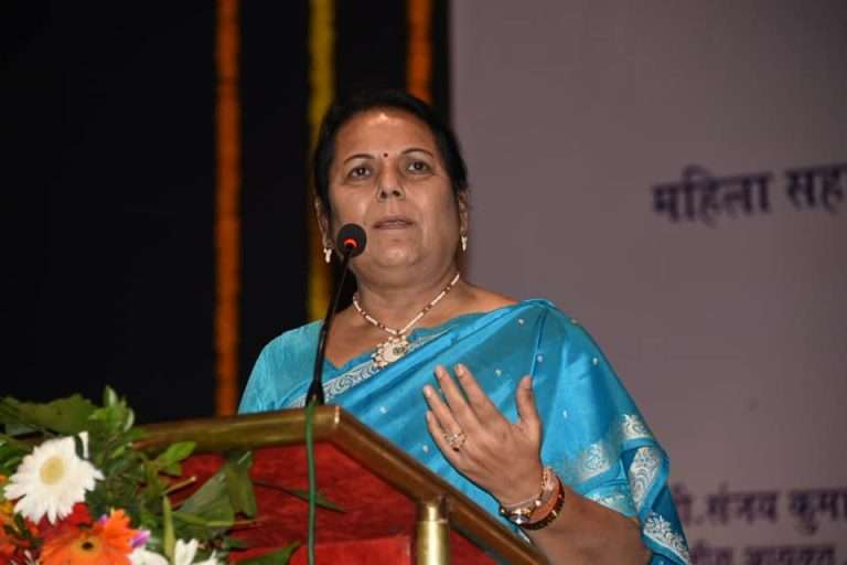 आत्महत्येच्या प्रकरणात जादूटोणा विरोधी कायद्याची वाढीव कलमे; डॉ. नीलम गोऱ्हे आणि अंनिस यांच्या पाठपुराव्याला यश