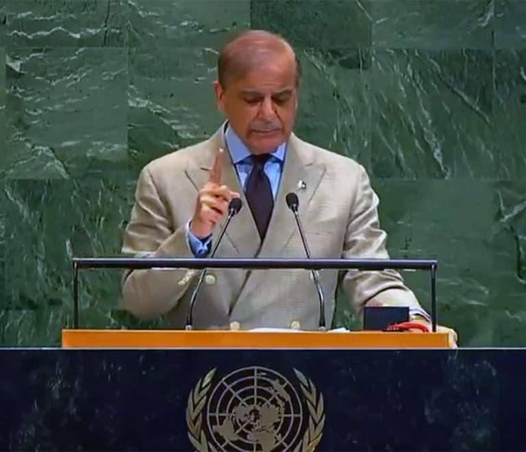 पाकिस्तानी PM नी संयुक्त राष्ट्रात म्हटले, भारताविरुद्ध आम्ही विजय मिळविला, पहलगाम हल्ल्याचा भारताने राजकीय फायदा घेतला