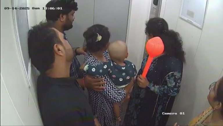 वाघोलीतील इमारतीमधील लिफ्ट अचानक कोसळली…