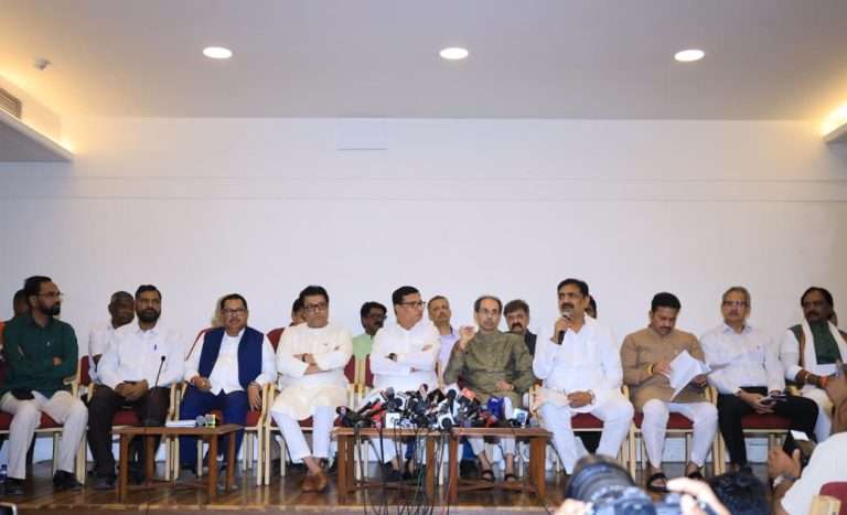 निवडणूक आयोगाचे सर्व्हर दुसरेच कुणीतरी ऑपरेट करत असल्याचा आरोप