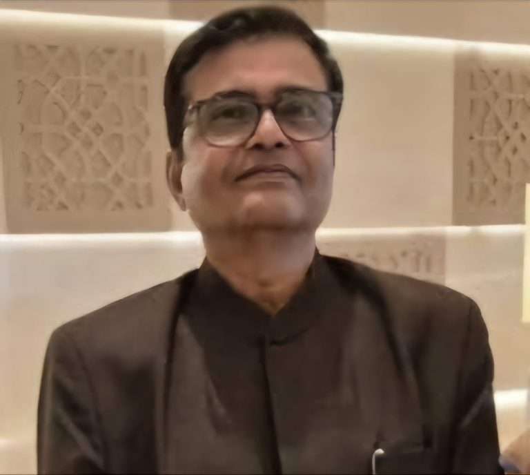 देवेंद्र भुजबळ यांना “माध्यमभूषण” पुरस्कार जाहीर