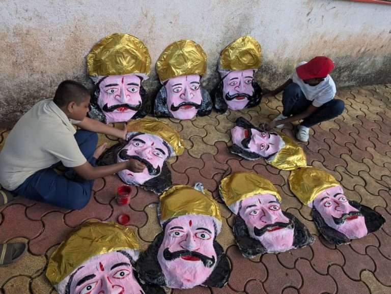 पुणे लोकमान्य फेस्टिवलच्या वतीने दसऱ्यानिमित्त तीस फुटी रावणाच्या प्रतिकृतीचे होणार दहन