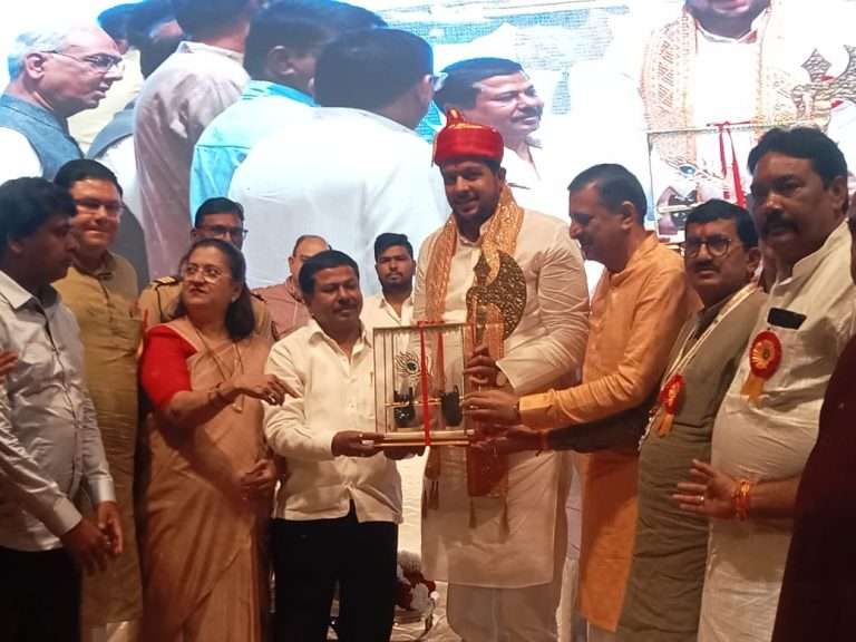 ब्राह्मण युवकांनी उद्योग, व्यवसाय उभारावे – विधानसभा उपाध्यक्ष आण्णा बनसोडे