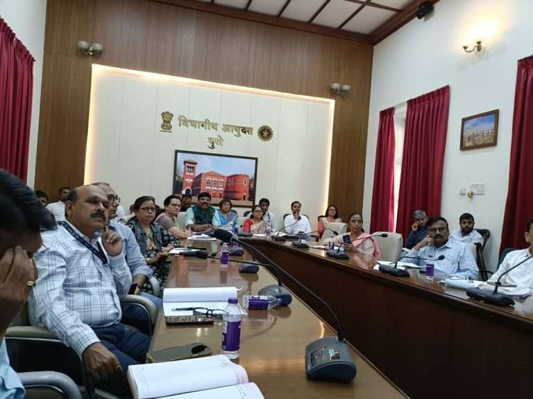 पुणे विभागात पात्र मतदारांची १०० टक्के मतदार नोंदणी करा- अपर आयुक्त तुषार ठोंबरे