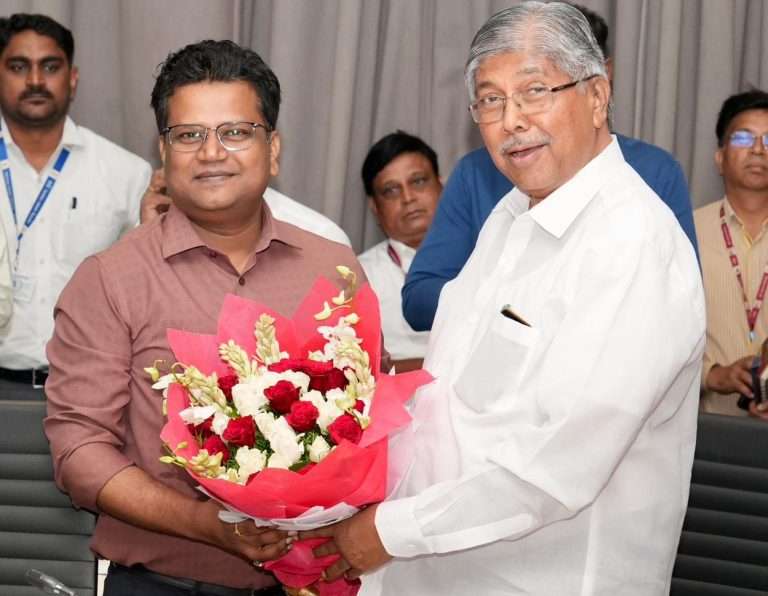 आंतरराष्ट्रीय सायकलिंग स्पर्धेच्या अनुषंगाने रस्ते विकासाचा सर्वंकष आराखडा तयार करा! ना. चंद्रकांतदादा पाटील यांचे निर्देश