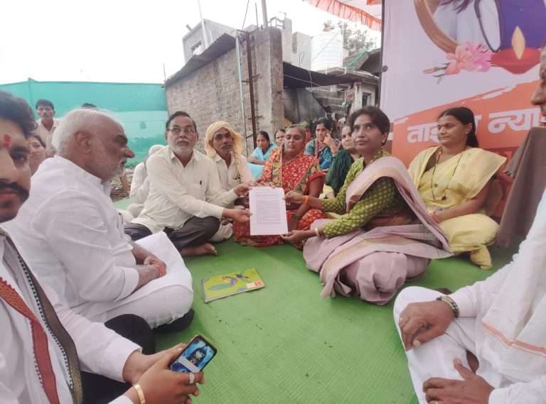 फलटण येथील महिला डॉक्टर आत्महत्या प्रकरण : उपसभापती डॉ. नीलम गोऱ्हे यांनी पीडितेच्या कुटुंबीयांशी संवाद साधत दिले न्यायाचे आश्वासन