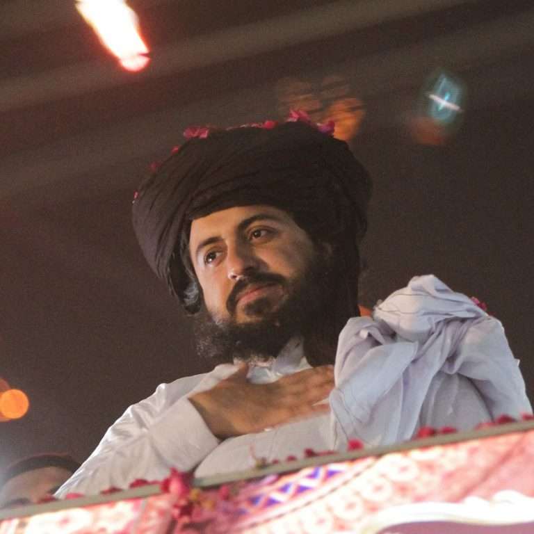 पाकिस्तानात टीएलपी प्रमुख हाफिज साद हुसेन रिझवींवर तीन गोळ्या झाडल्या, पक्षाचा दावा – २५० कार्यकर्ते ठार, १,५०० जखमी