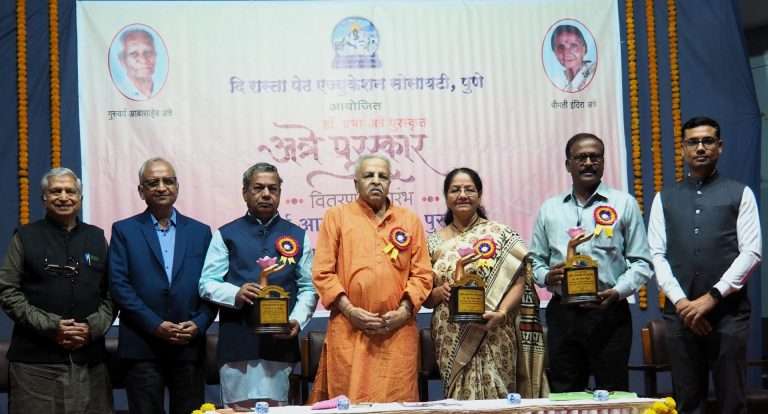 शिक्षण हेच परिवर्तनाचे मोठे साधन : डॉ. गजानन एकबोटे