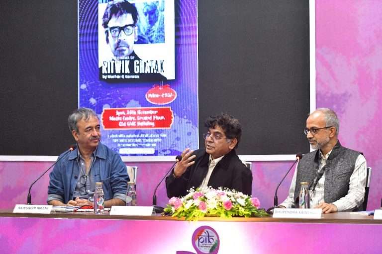 ‘माँ, उमा, पद्मा’ या चित्रपटावरील पडदा उघडल्यावर चित्रपट, स्मृती आणि वारसा यांचा झाला संगम