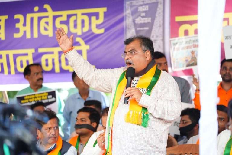 निवडणुकांच्या तोंडावर फेक नरेटिव्हचा ‘मविआ’ चा कट उधळून लावा – भाजपा प्रदेशाध्यक्ष रविंद्र चव्हाण