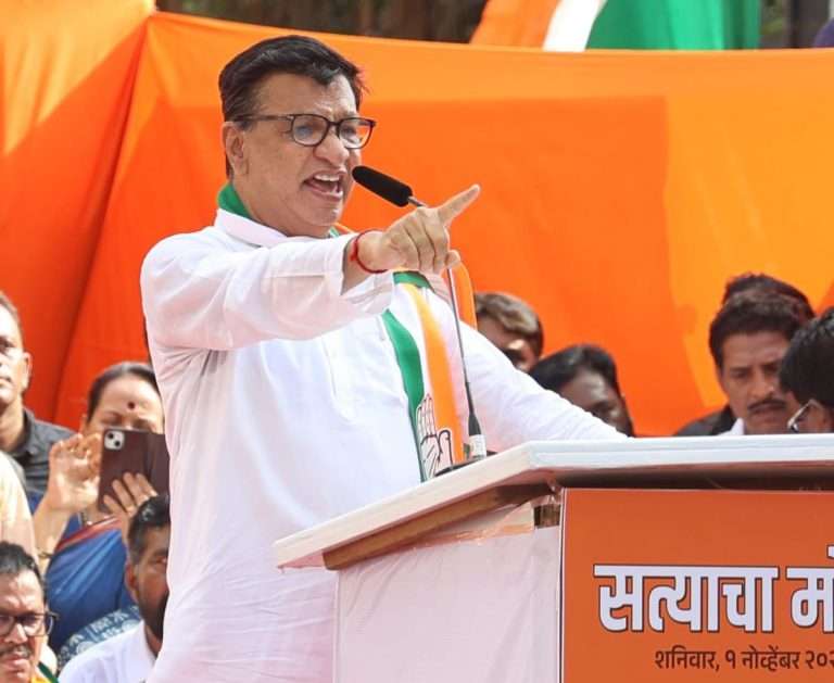 बोगस मतदार याद्या दुरुस्त करूनच स्थानिक स्वराज्य संस्थांच्या निवडणूका घ्या : बाळासाहेब थोरात.