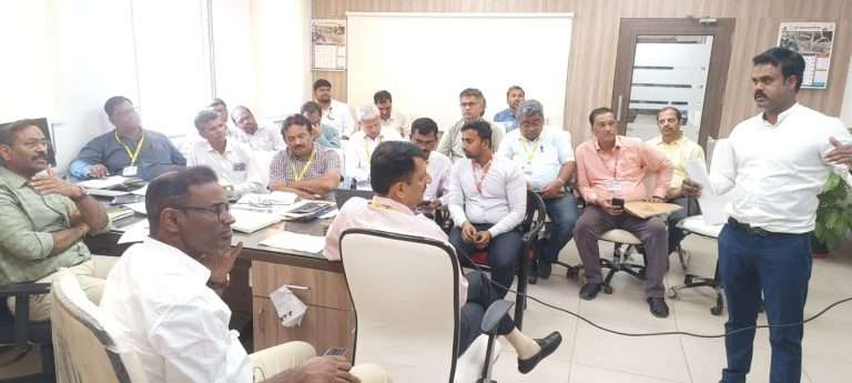 ३७ कि.मी.लांबीच्या रस्त्यांसाठी ९८२ कोटी खर्च