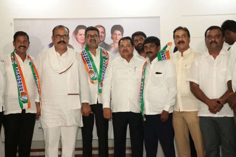 अजित पवार सत्तेसाठी लाचार असल्याने ते सत्तेतून बाहेर पडण्याचा प्रश्नच नाही : हर्षवर्धन सपकाळ