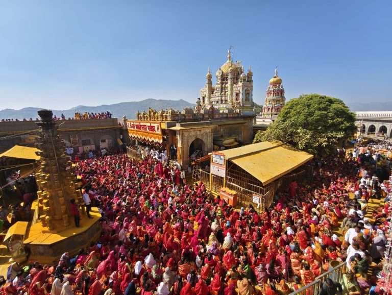 सखी प्रेरणा मंचाच्या श्री हरिद्रामार्चन पूजेची विश्वविक्रमाला गवसणी