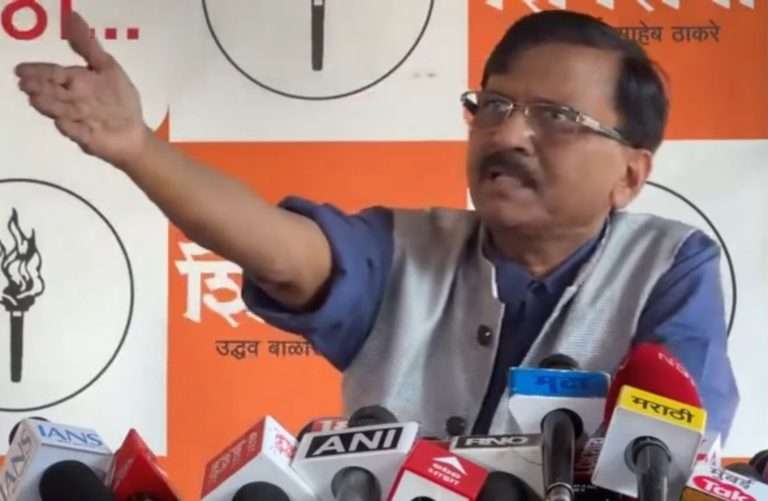 अमित शहाच शिंदे गटाचा कोथळा काढतील:ठाकरे गटाचे तोफखाना प्रमुख संजय राऊत आजारपणानंतर पुन्हा मैदानात