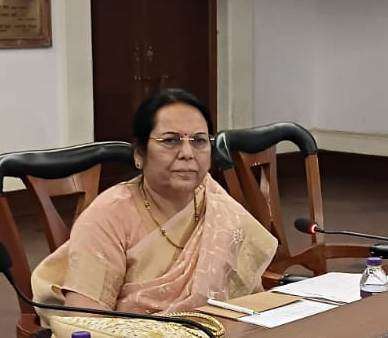 नवरगावच्या मथुरा ताई प्रकरणी उपसभापती डॉ. नीलम गोऱ्हे यांच्या निर्देशानुसार चंद्रपूर प्रशासनाची तत्काळ मदत