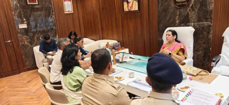 “फक्त दंडात्मक कारवाई पुरेशी नाही; नागरिकांचा जीव वाचवणे हेच सर्वोच्च उद्दिष्ट” — डॉ. नीलम गोऱ्हे