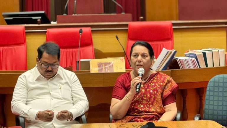 “संसदीय आयुधे म्हणजे जनतेशी थेट दुवा साधण्याची साधने” : डॉ. नीलम गोऱ्हे