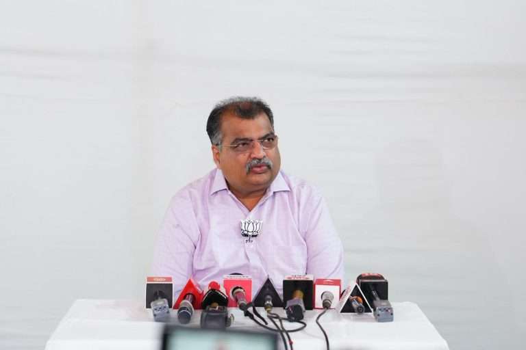 मुंबई व प्रमुख महानगरपालिका निवडणूका महायुती म्हणूनच लढणार –प्रदेशाध्यक्ष रविंद्र चव्हाण