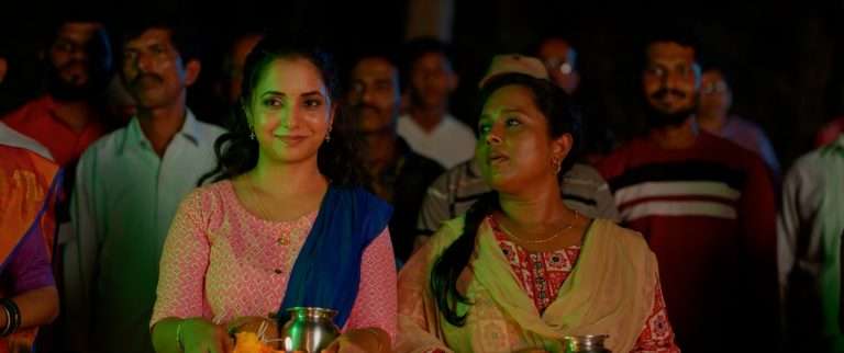 सायली संजीवच्या दमदार अभिनयासह ‘कैरी’चा यशस्वी प्रीमियर