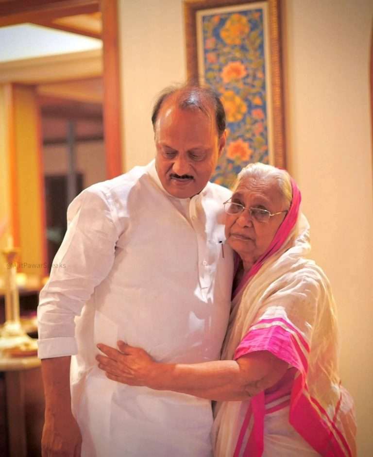 अजित पवारांच्या आईंसमोर सत्य लपवण्याची धावपळ…एका आईसाठी आयुष्यातला सर्वात कठीण क्षण.