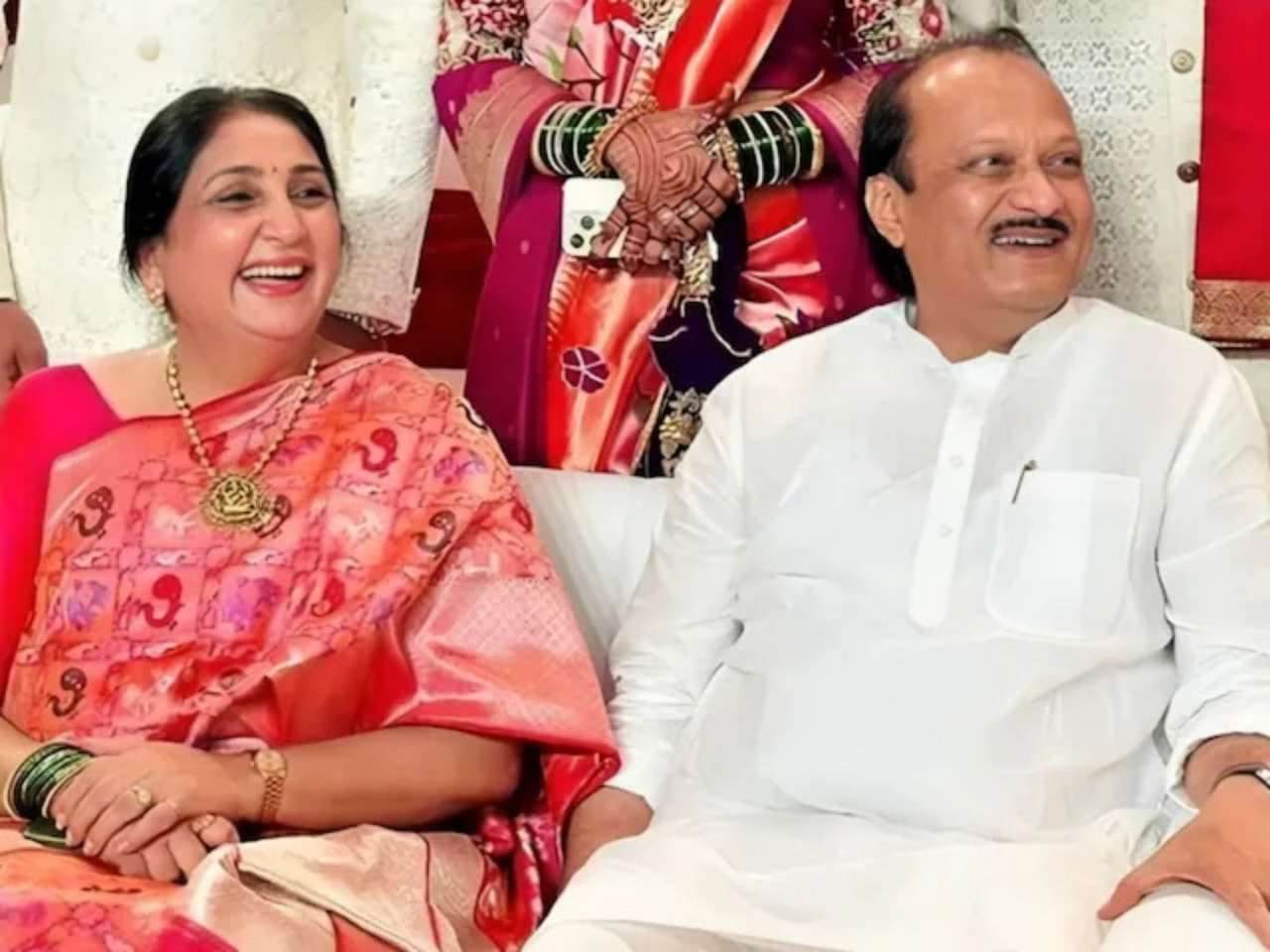 सुनेत्रा पवार यांनी म्हटले,’ राज्याला विकासाच्या नव्या उंचीवर नेणे, हाच माझा संकल्प