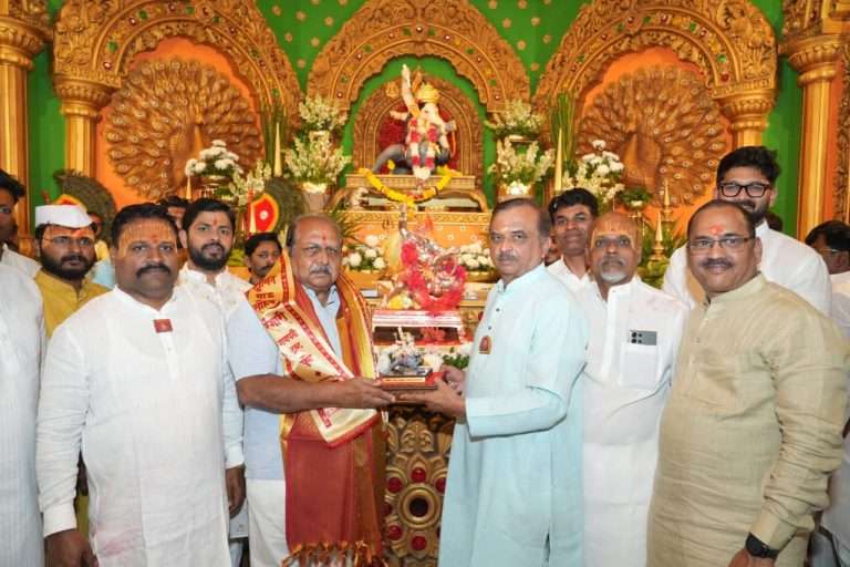 श्रीमंत भाऊसाहेब रंगारी गणपती मंदिरात गणेश जन्मोत्सव उत्साहात साजरा