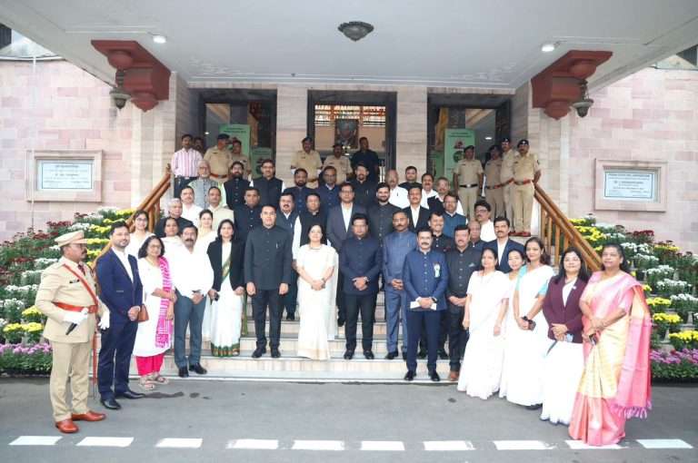 पुणे महानगरपालिकेचे वतीने भारताचा ७७ वा प्रजासत्ताक दिन संपन्न
