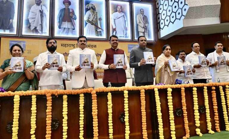 मराठीला ज्ञान भाषेत रूपांतरित करून पुढील पिढीपर्यंत नेऊया – मुख्यमंत्री देवेंद्र फडणवीस