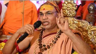 शंकराचार्य म्हणाले- मुले जन्माला घालण्याने समाज वाढत नाही:सिंहाची गर्जना ऐकूनच कुत्रे पळून जातात
