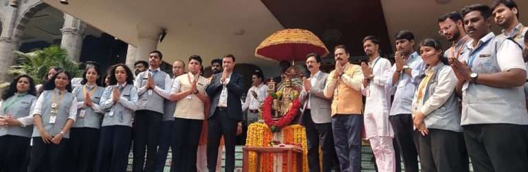 एमआयटी डब्ल्यूपीयूतील २८० वर्गांमध्ये उलगडलाछत्रपती शिवाजी महाराजांचा गौरवशाली वारसा