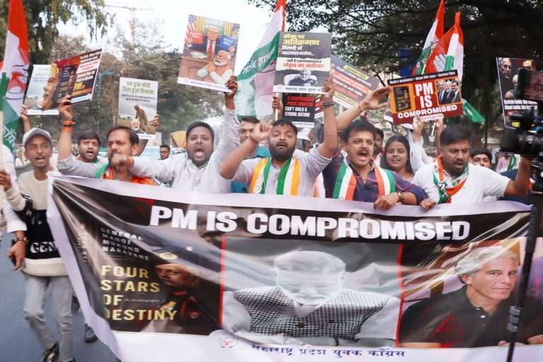 ‘एपस्टीन फाईल्स’ प्रकरणी मोदी सरकारच्या विरोधात युवक काँग्रेसकडून रास्ता रोको! 