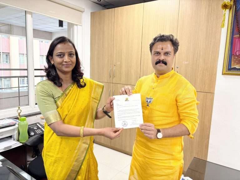 नगरसेवक राघवेंद्र बाप्पु मानकरांचा आदर्श निर्णय,नगरसेवक म्हणून मिळणारे मानधन गरजू रुग्णांसाठी महापौर निधीला वर्ग