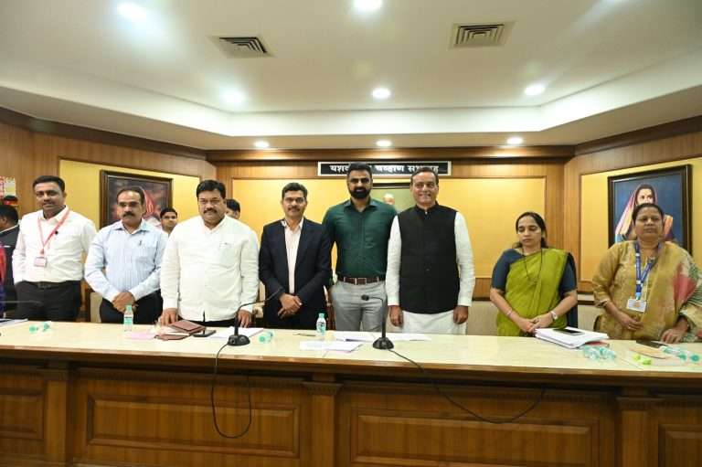 पुणे जिल्हा परिषदेचे अध्यक्ष आणि उपाध्यक्ष पदाची बिनविरोध निवड- जिल्हाधिकारी जितेंद्र डुडी