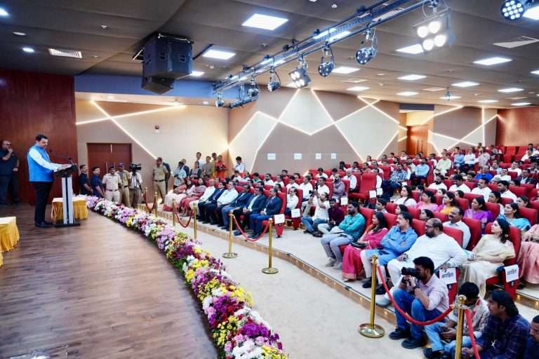 हिंजवडी – शिवाजीनगर मेट्रोचा पहिला टप्पा मे, तर दुसरा टप्पा जुलैमध्ये सुरू होणार, मुख्यमंत्र्यांची घोषणा