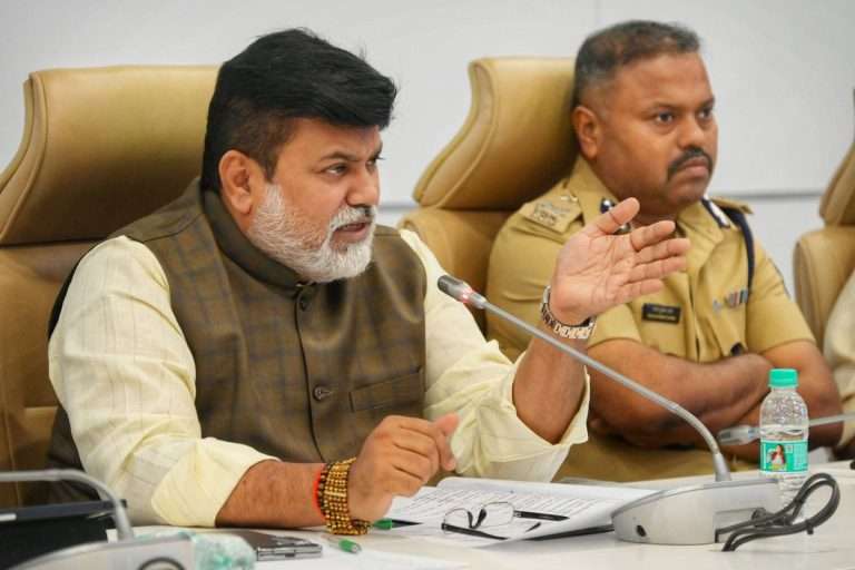 पुणे जिल्ह्यातील एमआयडीसीतील उद्योगांना पाईपद्वारे नैसर्गिक गॅस जोडणीसाठी मिशन मोडवर मोहीम –उद्योगमंत्री उदय सामंत
