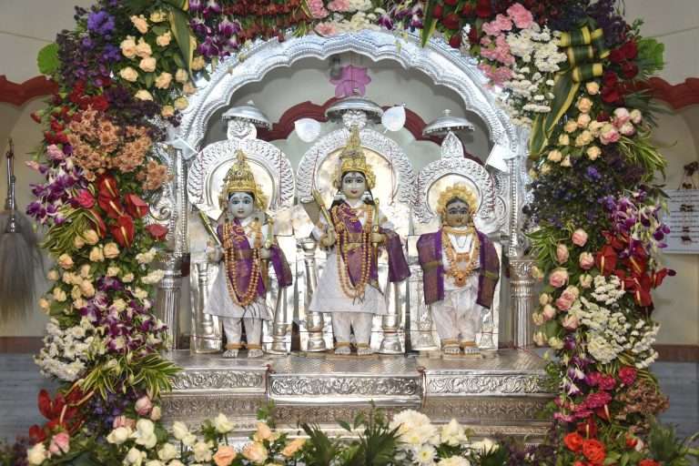 श्रीरामराज्याभिषेक व पायघडी सोहळा तुळशीबागेत उत्साहात साजरा