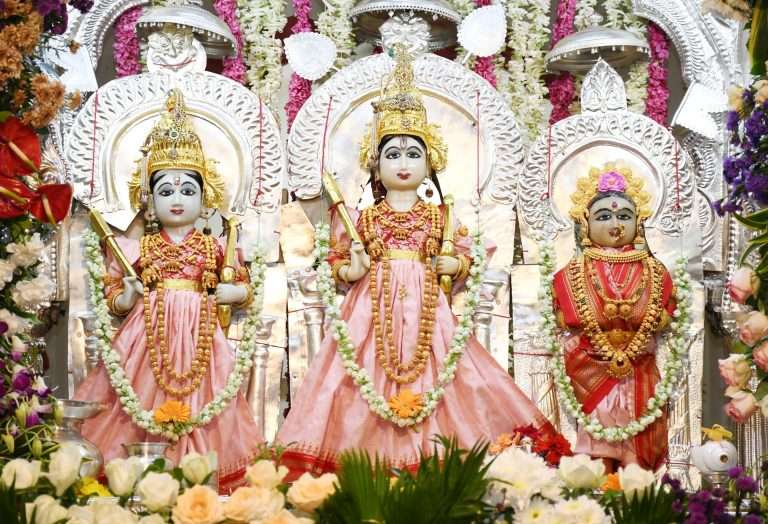 तुळशीबाग राम मंदिरात श्रीराम जन्म सोहळा थाटात साजरा
