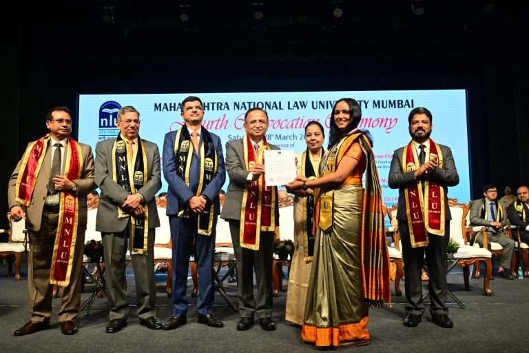 महाराष्ट्र राष्ट्रीय विधी विद्यापीठ मुंबईचा चौथा दीक्षांत समारंभ  दिमाखात संपन्न