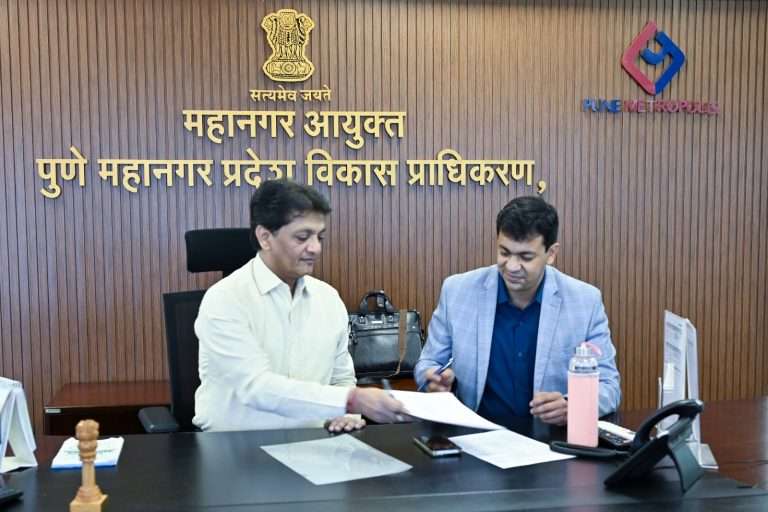 डॉ. अभिजीत चौधरी यांनी स्वीकारला ‘पीएमआरडीए’च्या महानगर आयुक्तपदाचा पदभार!