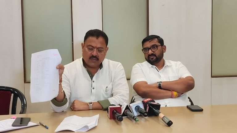 टिळेकर यांच्या भावाच्या भूमी ग्रीन एनर्जी कंपनीला काम मिळावे, यासाठी आयुक्तांवर दबाव: काँग्रेसचा आरोप